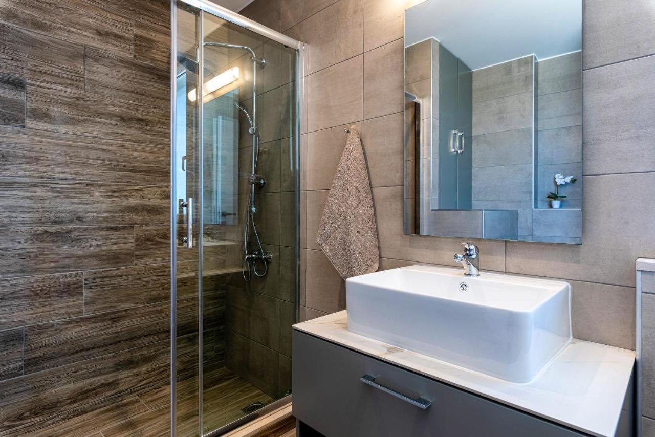 Big Blue Suites 2 Ierapetra  Luaran gambar